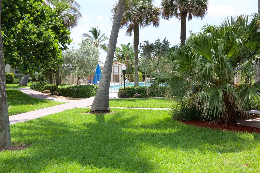 Royal Flamingo Villas Hillsboro Beach Exterior foto
